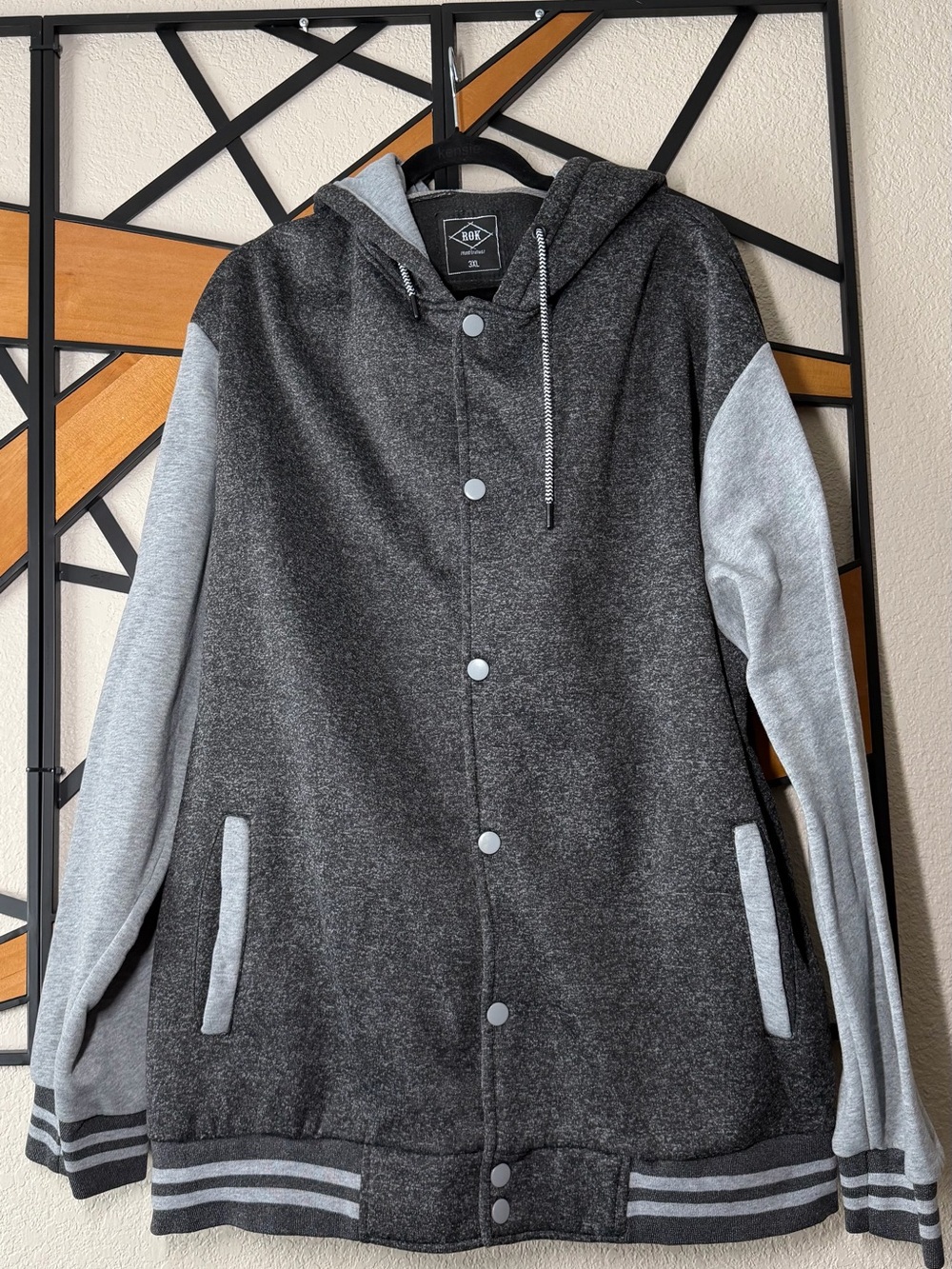 Casual Two-Tone Hooded Bomber Jacket - Charcoal & Light Gray